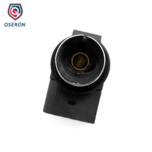 High Quality ignition coil For VW SKODA AUDI LAVIDA POLO GOLF SAGITAR MAGOTAN 036905715F Ignition coil - Product Image 5