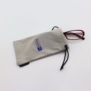 מותאם אישית גודל מיקרופייבר eyewear פאוץ עם שרוך - Product Image 4