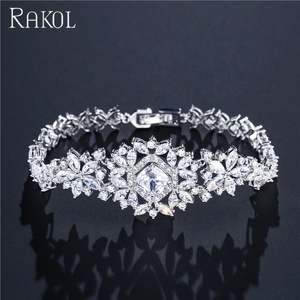 RAKOL BP023 oro <span class=keywords><strong>rosa</strong></span> bianco cristallo zircone CZ <span class=keywords><strong>bracciale</strong></span> matrimonio sposa europeo e americano elegante <span class=keywords><strong>bracciale</strong></span> donna - Product Image 3