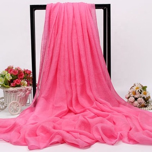 Sciarpa di <span class=keywords><strong>seta</strong></span> di grandi dimensioni colorata <span class=keywords><strong>blu</strong></span> lago sciarpa di Chiffon da donna alla moda del prodotto caldo europeo - Product Image 2