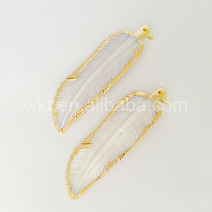 WT-P763 Grosir Liontin Bulu Kerang Laut Alami 18K Liontin Bulu Kerang Ukir Lapis Emas Asli - Product Image 3