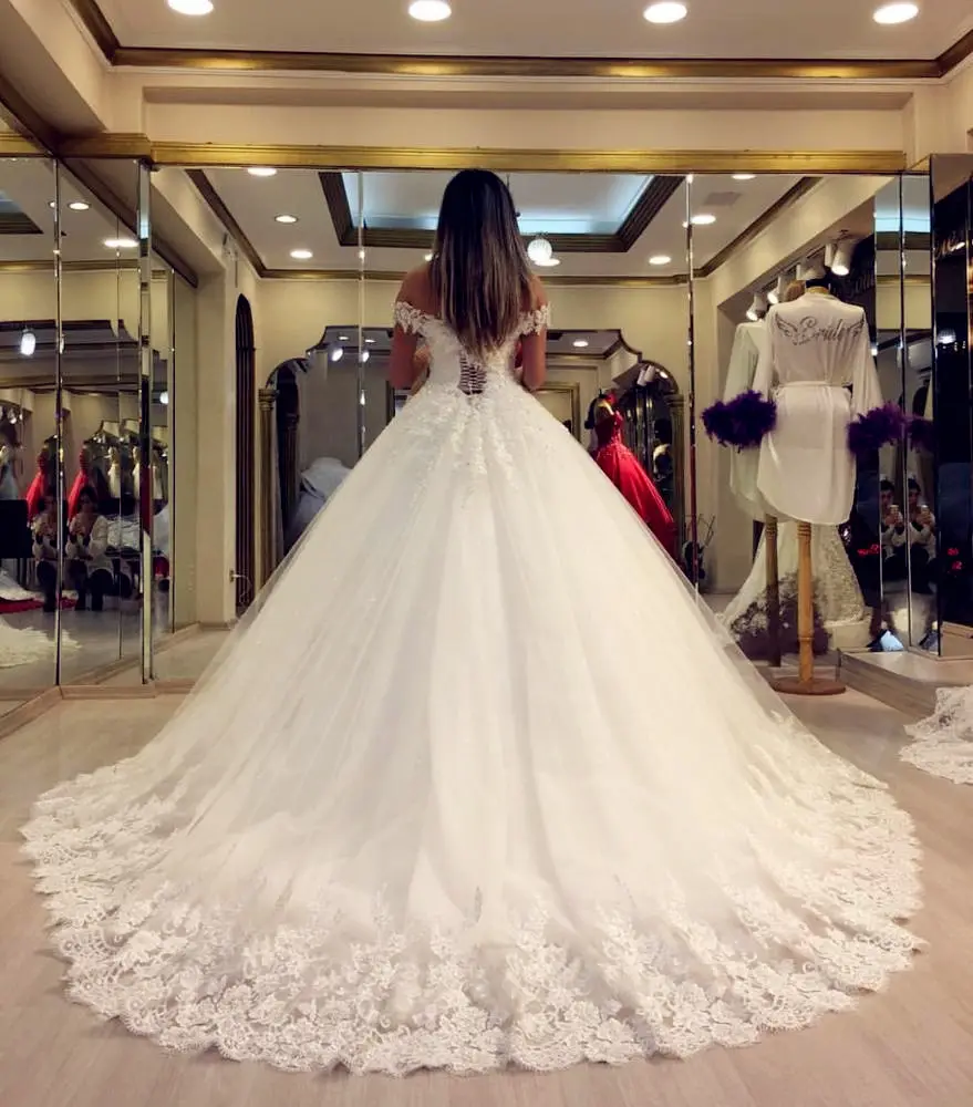 Brand Luxury Dubai Appliqued Wedding Dresses Beading Bridal Dresses Off Shoulder Ball Gown Lace vestido de noiva Latest