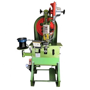 <span class=keywords><strong>Machine</strong></span> de poinçonnage et de rivetage d'oeillet en plastique JZ-989G2 automatique pour la bâche de PE - Product Image 1