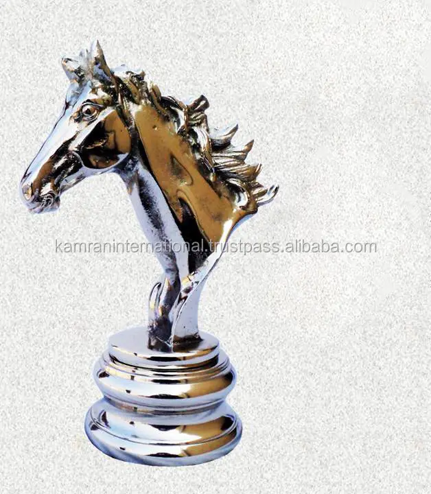 NICKLE FINISHED METAL HORSE FACE STATUE ON METAL BASE FOR HOME DECORATION