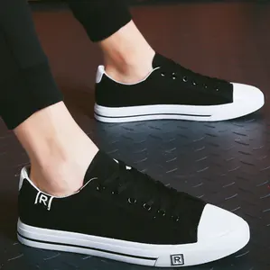 Desain baru Musim Gugur fashion sepatu kanvas hitam dan putih Lace-up sepatu