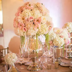 ซุปเปอร์สตาร์โรแมนติกโต๊ะกลางดอกไม้โฮมเมดสำหรับตกแต่งงานแต่งงาน