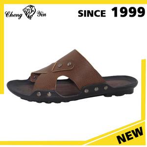 China de fábrica zapatos de <span class=keywords><strong>hombre</strong></span> Specail con estilo <span class=keywords><strong>hombre</strong></span> suela de zapatillas con barato Pirce - Product Image 1