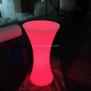 طاولة إضاءة LED للتأجير في الحفلات، أثاث عصري للفعاليات - Product Image 6