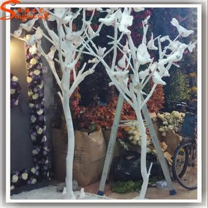 กิ่งไม้แห้งตกแต่งงานแต่งงานจากต้นแมนซานิต้า ออกแบบโดยเราเอง - Product Image 2