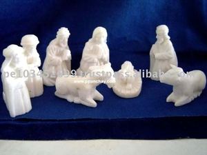 Huamanga Albâtre Style Crème Nativité Ensemble À La Main Religieux Ornement De Noël En Céramique Pierre En Plastique Artisanat Ppunchay NPH001 - Product Image 1