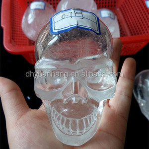 Vendita calda! Naturale molto chiaro quarzo cristallo teschi, intagliato a mano di cristallo della testa del cranio - Product Image 4
