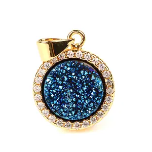 En gros AB couleur incrustation zircon cubique naturel lâche pierre gemme druzy pierre charmes pendentif collier bijoux pour femmes