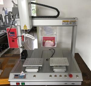 Robot <span class=keywords><strong>3</strong></span> <span class=keywords><strong>axes</strong></span> fil USB carte PCB robot à souder automatique LED lumière <span class=keywords><strong>de</strong></span> noël prise processus <span class=keywords><strong>de</strong></span> soudage machine à souder - Product Image 2