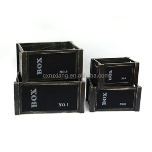 Black Hand Crafted Lacquer Wooden Crafts Box Art Set