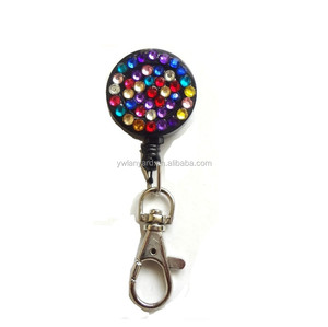 <span class=keywords><strong>Porte</strong></span>-<span class=keywords><strong>badge</strong></span> yoyo rétractable de haute qualité <span class=keywords><strong>Porte</strong></span>-carte d'identité yoyo rétractable en <span class=keywords><strong>strass</strong></span> - Product Image 4