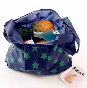 Sac fourre-tout promotionnel pliable en polyester rayé, écologique, indéchirable, pour la vie quotidienne, avec logo personnalisé, taille moyenne - Product Image 4