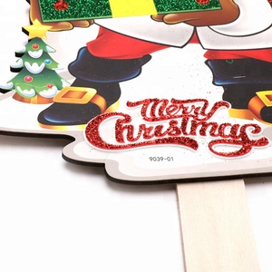 Personalizado Santa Claus dando regalos de madera cartel para <span class=keywords><strong>la</strong></span> decoración de Navidad al aire libre patio estaca - Product Image 2