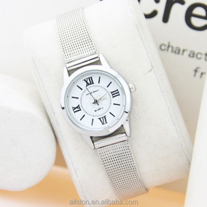 <span class=keywords><strong>Orologio</strong></span> da Polso Fresco e Semplice con Quadrante <span class=keywords><strong>Piccolo</strong></span>, Cinturino in Maglia di <span class=keywords><strong>Acciaio</strong></span> Inossidabile, <span class=keywords><strong>Orologio</strong></span> al Quarzo Raffinato, Regalo per <span class=keywords><strong>Donna</strong></span> - Product Image 3