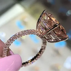 新款香槟金立方锆石订婚戒指金色结婚戒指珠宝礼品Anillos女式玫瑰浪漫