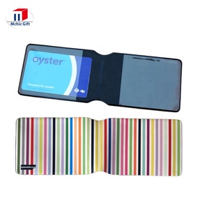 Giá Rẻ Tùy Chỉnh Thực Hiện Nhựa Mềm PVC Oyster Chủ Thẻ, Bifold Nhựa Mềm Oyaster Ví Thẻ - Product Image 2