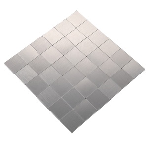 Dosseret de cuisine en mosaïque métallique aluminium <span class=keywords><strong>brossé</strong></span> argenté, à coller - Product Image 2