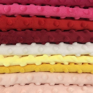 Minky Dimple Polka Dot Vải <span class=keywords><strong>Cuddle</strong></span> Mềm Bong Bóng Dot Polyester Ba Lan Vải Cho Chăn Em Bé Sử Dụng - Product Image 6