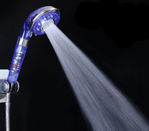 <span class=keywords><strong>Douche</strong></span> à main haute pression, 3 réglages de jet, filtre pulvérisateur, pommeau de <span class=keywords><strong>douche</strong></span> finition chromée, installation facile, robinet de salle de bain - Product Image 4