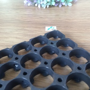 Держатель-спейсер для аккумуляторов 5S10P 18650, материал ABS+PC, черный, 95x190 мм, расстояние между отверстиями 19 мм, BTCY0002 - Product Image 5