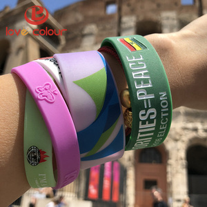 Pulseras de Silicona Personalizadas de Fábrica para Regalos de Eventos Deportivos de Año Nuevo / Pulseras de Goma con Relieve y Grabado - Product Image 2