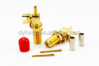 Conector SMA Hembra R/A de Ángulo Recto para Montaje en PCB, Impermeable