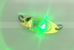 Mini LED brillante Deep Drop Underwate pesca intermitente de luz cebo atraer calamar duradero herramienta práctica - Product Image 5