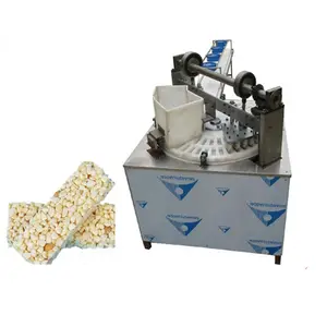 New design automatic cereal candy bar making machine/puffed rice ball forming machine