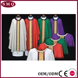 Casula 51 Pollici Verde in Poliestere e Raso Paramento per Sacerdote - Product Image 3