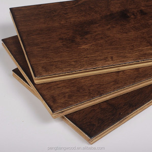 Suelo de madera de ingeniería de tres capas de madera dura cepillada con alambre de roble negro de las mejores especies - Product Image 2