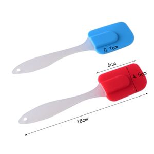 Spatola <span class=keywords><strong>per</strong></span> glassa da cucina in <span class=keywords><strong>Silicone</strong></span> da 18CM di piccole dimensioni senza BPA <span class=keywords><strong>per</strong></span> uso alimentare di vendita calda - Product Image 2