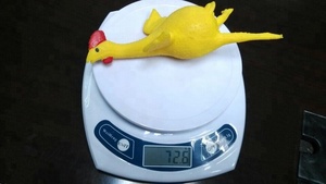 Juguetes Promocionales Divertidos, Huevos de Pascua de Plástico Suave Amarillo, Pollo que Pone Huevos - Product Image 6
