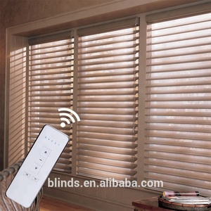 Rèm Cuốn Hình Bóng Shangri-la Tự Động Cao Cấp Nhà Máy 3 Sao - Product Image 3