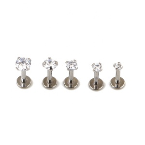 18 <span class=keywords><strong>Gauge</strong></span> Phẫu Thuật Thép Nội Bộ Threaded Labret Với Prong Set CZ Đá <span class=keywords><strong>Piercing</strong></span> Labret - Product Image 1