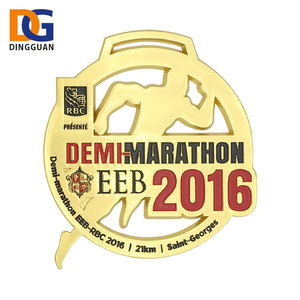 Medalla Brillante en la Oscuridad, Medalla de Ciervo de Luz de Luna - Product Image 6