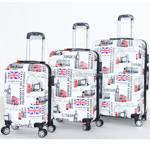 अखबार के प्रिंट एब्स पीसी 3 पीसी सामान सेट चार स्पिनर पहियों को ट्रोली सूटकेस - Product Image 1