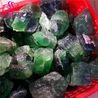 Pedra cruzada de cristal de quartzo natural, pedra áspero verde de fluorite para venda