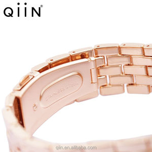 QE0101 brand Vogue Geneva rose gold timepiece women - Product Image 3