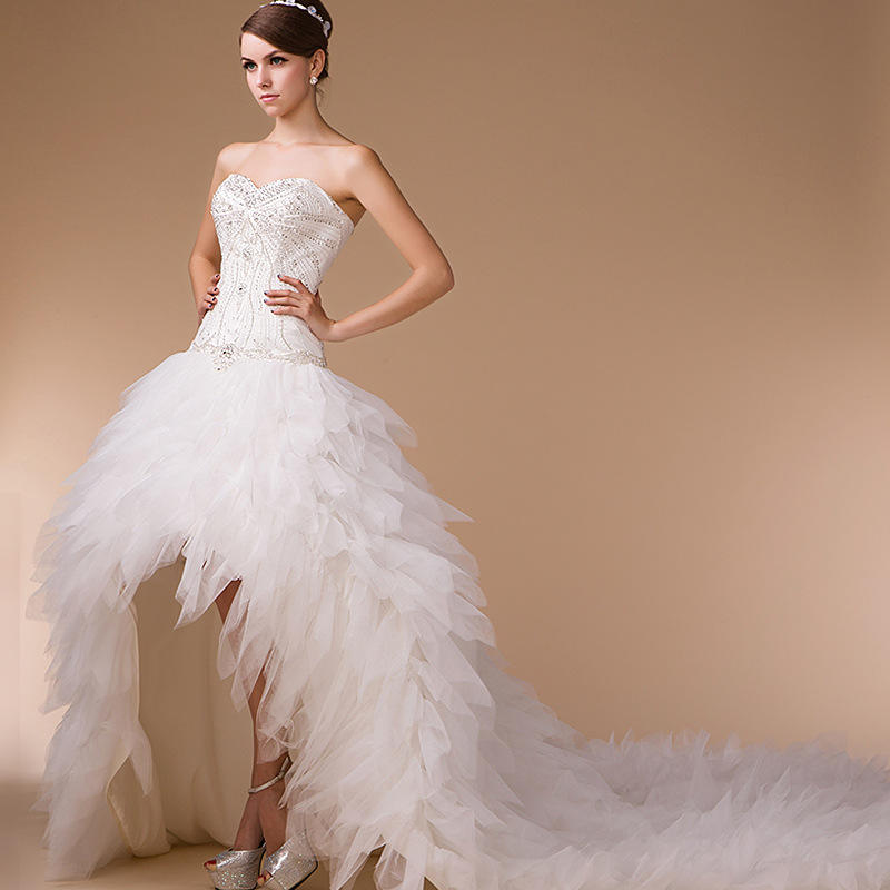Wedding Gowns Dress That Is Short In Front And Long At The Back
