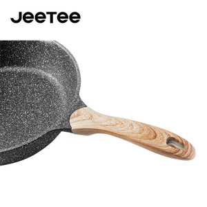 Poêle à frire profonde en aluminium moulé sous pression avec revêtement antiadhésif en marbre OEM 32 cm Poêles et poêles à frire Trou Induction Cuisine - Product Image 3