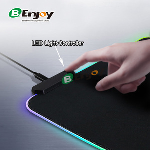2023 XXL personnalisé rvb LED <span class=keywords><strong>tapis</strong></span> de <span class=keywords><strong>souris</strong></span> de jeu grand <span class=keywords><strong>tapis</strong></span> de <span class=keywords><strong>clavier</strong></span> en caoutchouc pour bureau et joueurs étendu mauspad vierge personnalisation <span class=keywords><strong>rgb</strong></span> - Product Image 5