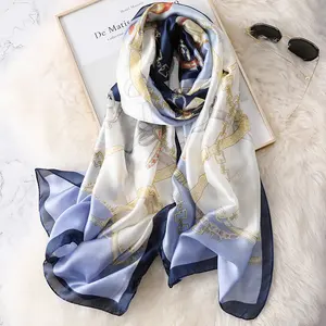 Sciarpe di seta con catena alla moda di colore misto nuove sciarpe di seta satinata con stampa scialli di seta sciarpa - Product Image 1
