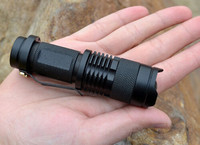 Lampe torche LED zoomable Ultrafire Q5 250 lumens de haute qualité, mini lampe torche LED/mini lampe LED de haute qualité