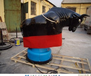Disfraz de lucha española, Toro inflable gigante - Product Image 2