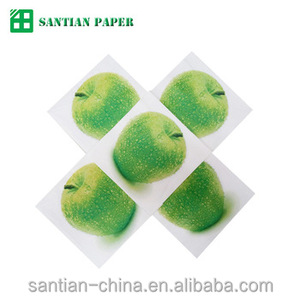 Santian Healthy Materials Servilletas de papel impresas sin aroma de 3 capas Servilletas de cóctel plegables coloridas en estilo de paquete - Product Image 3