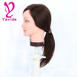 Cabeza <span class=keywords><strong>de</strong></span> maniquí <span class=keywords><strong>natural</strong></span>, cabeza <span class=keywords><strong>de</strong></span> entrenamiento <span class=keywords><strong>de</strong></span> cabello, <span class=keywords><strong>muñeca</strong></span> <span class=keywords><strong>de</strong></span> Maniquí <span class=keywords><strong>de</strong></span> peluquería al por mayor - Product Image 5